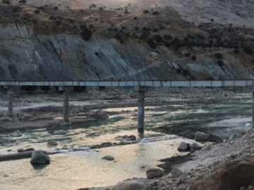 افتتاح پل روستای شهید طیب با حضور سخنگوی دولت