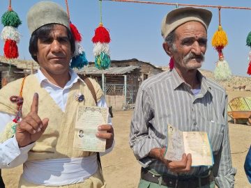 حضور چشمگیر روستاییان گچساران در مرحله دوم انتخابات + فیلم